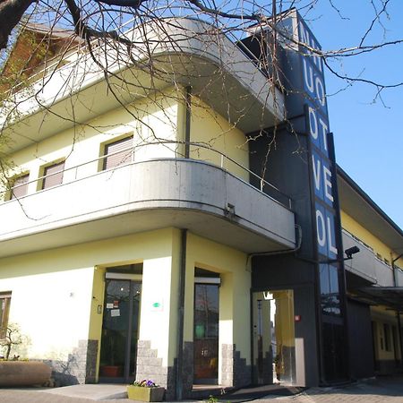 Nuovo Hotel Vigevano Exterior photo