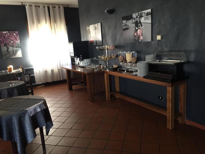 Nuovo Hotel Vigevano Exterior photo