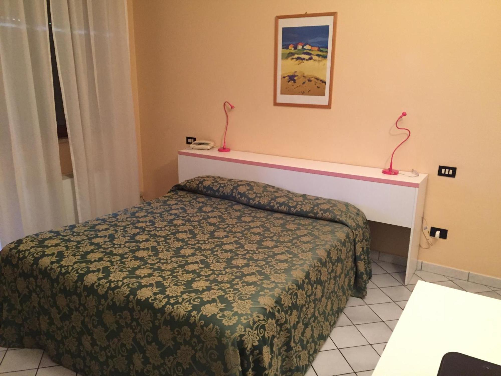 Nuovo Hotel Vigevano Room photo